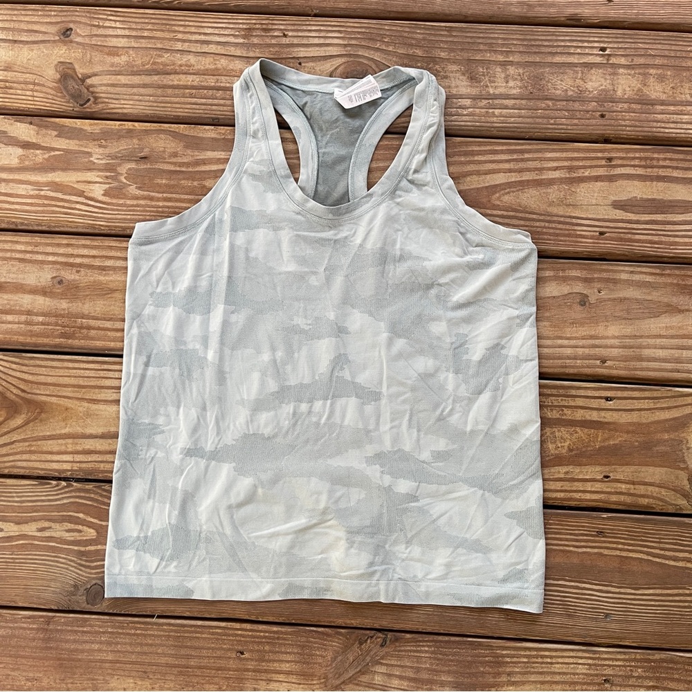 Athleta Momentum Seamless Camo Racerback Tank Coast Grey XL